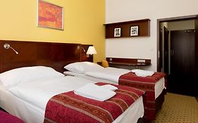 Hotel ZRUČ